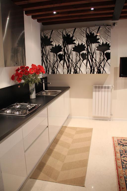 Sarai Apartments Venezia Rom bilde
