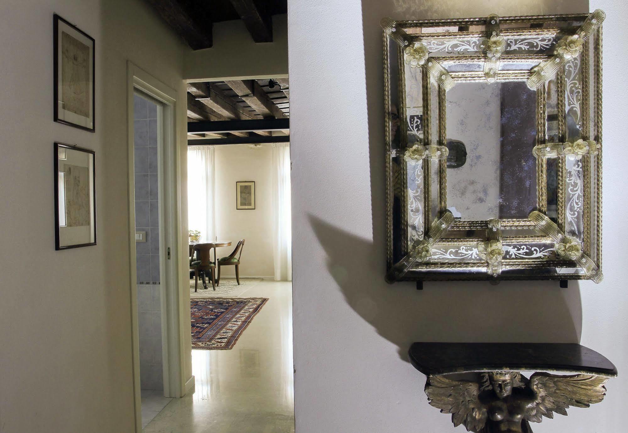 Sarai Apartments Venezia Eksteriør bilde